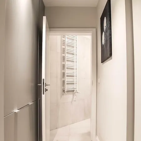 Apartman Luxury In The Center Of With Free Underground Garage *