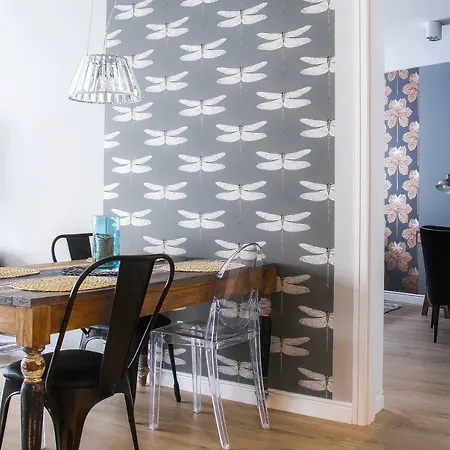 Luxury In The Center Of With Free Underground Garage Apartman
