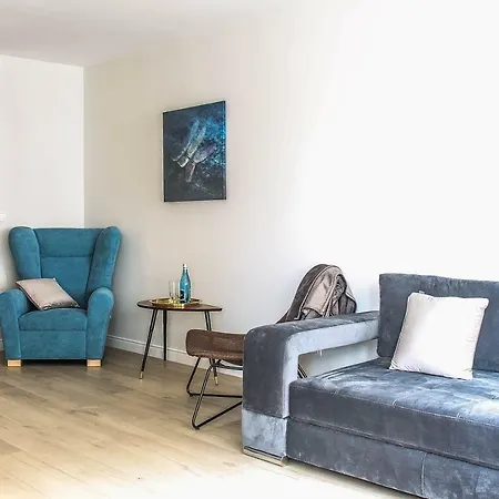 Luxury In The Center Of With Free Underground Garage Apartman *